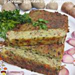 Babka ziemniaczana z szpinakiem, serem i szynką