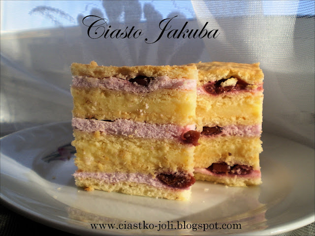 Ciasto Jakuba – przekładaniec z wiśniami