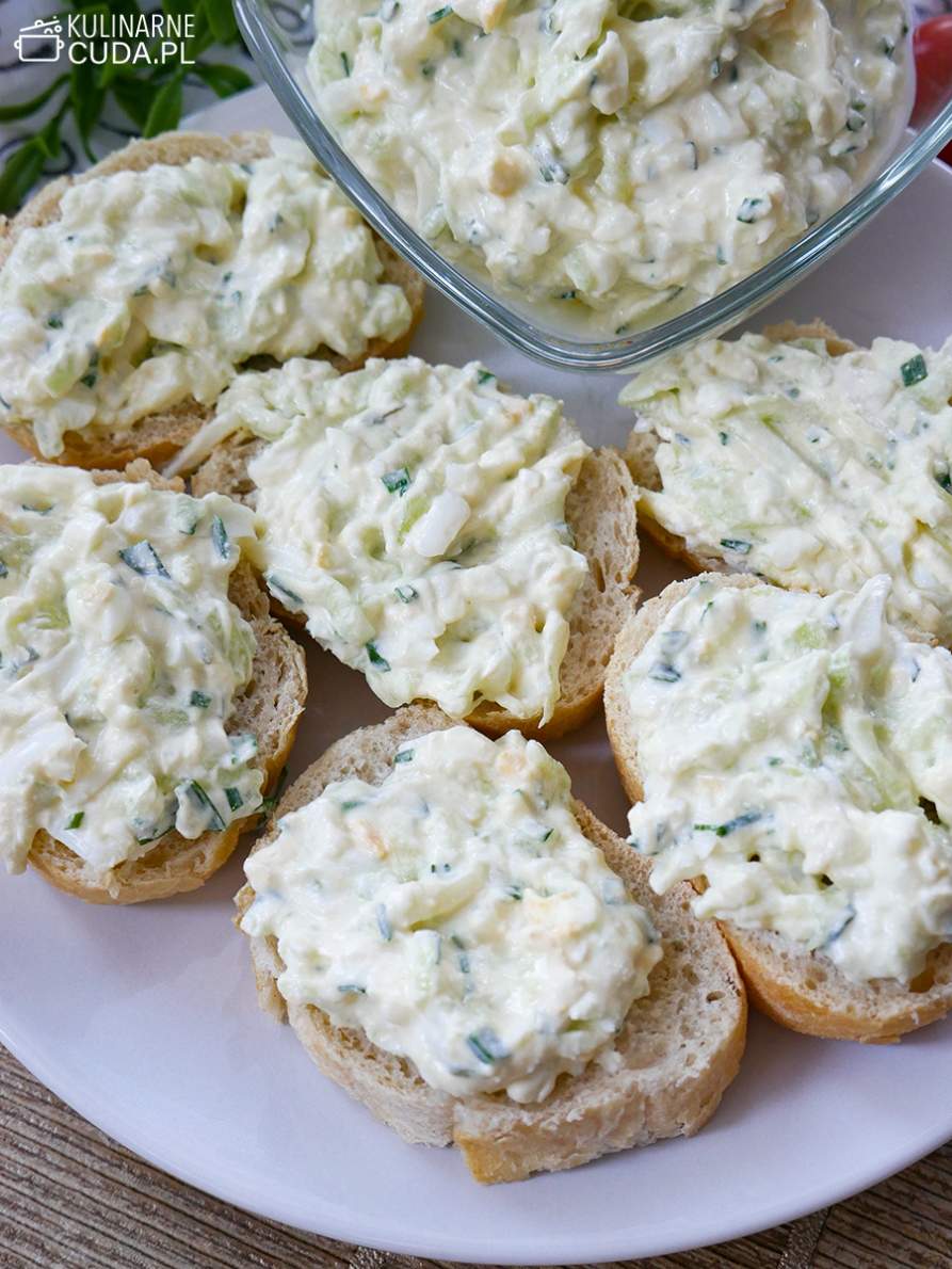 Pasta jajeczna z ogórkiem Kulinarny Świat