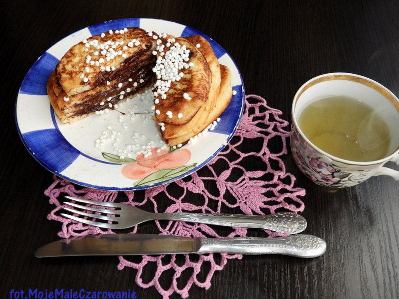 Naleśniki low carb z czekoladą