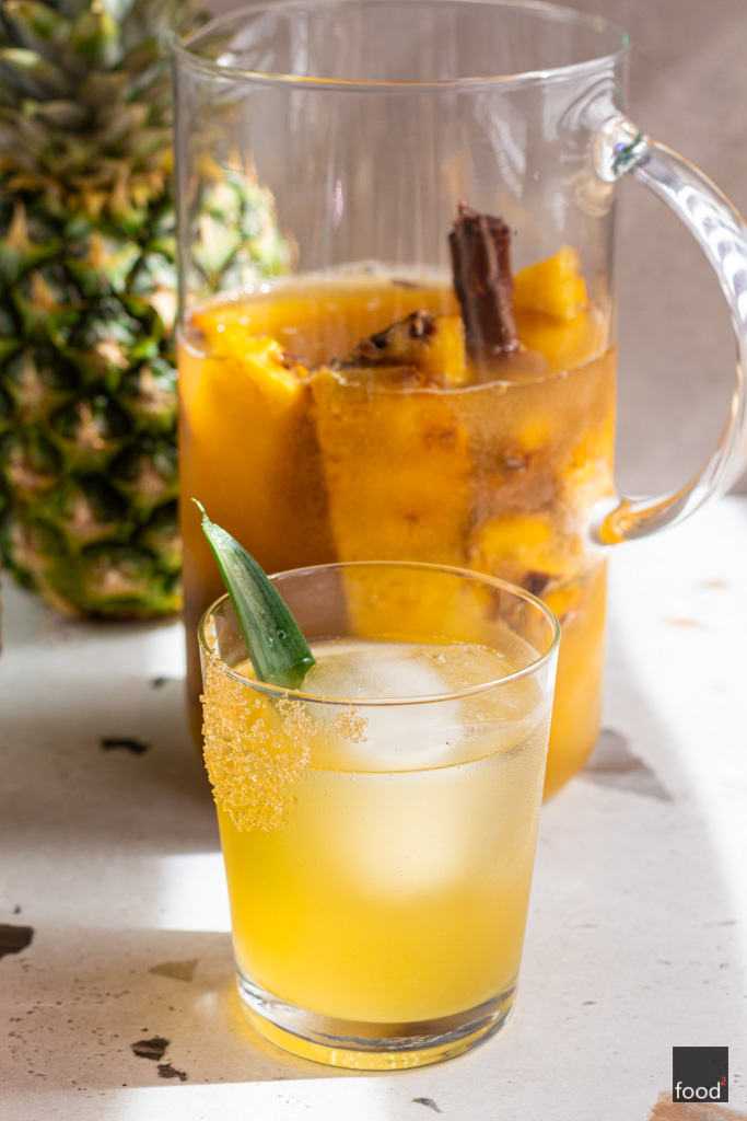 Tepache – meksykański napój z fermentowanych skórek ananasa