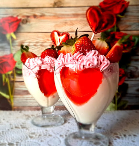 Deser śmietankowy z serduszkiem