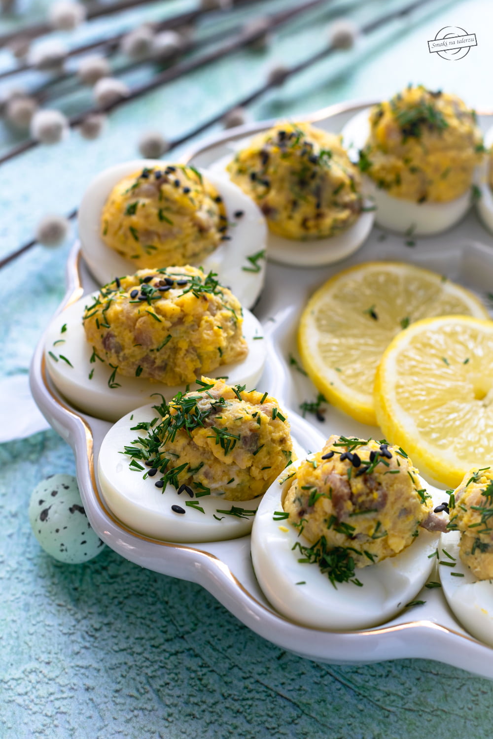 Jajka faszerowane śledziem