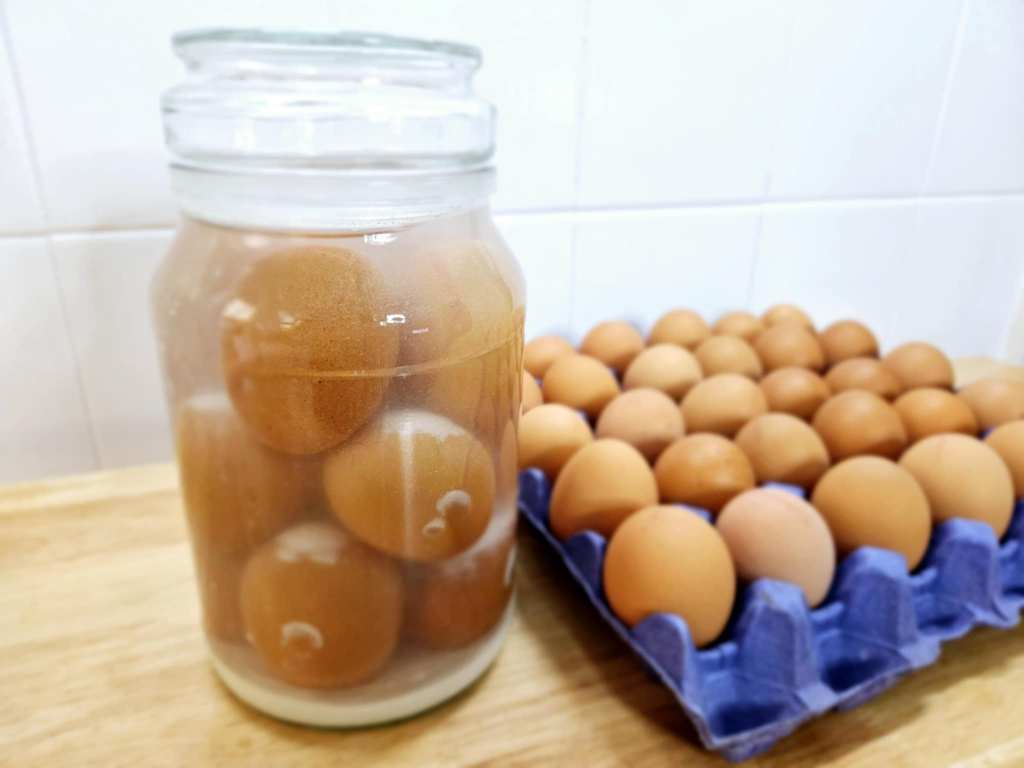 Zakonserwuj jajka nawet do 18 miesięcy.