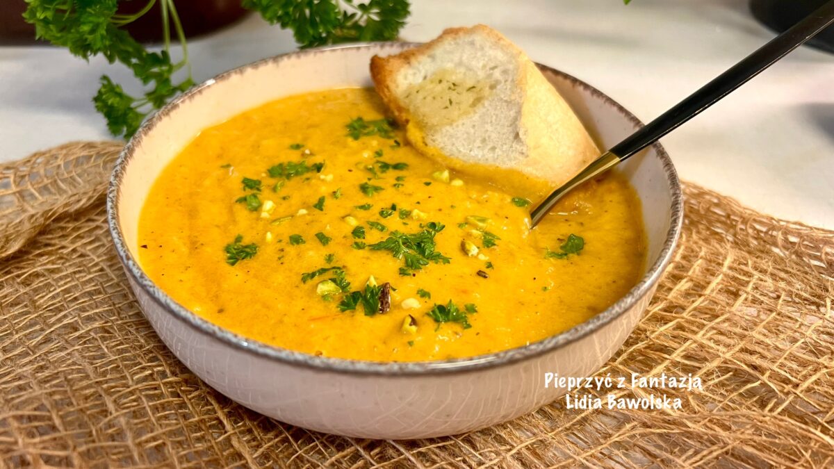 Zupa krem z pieczonych warzyw – prosty przepis zero waste