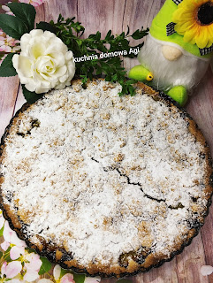 Tarta na kruszonce z rabarbarem i galaretkami