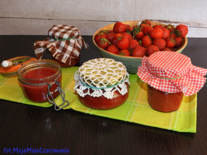 Galaretka truskawkowa do słoików