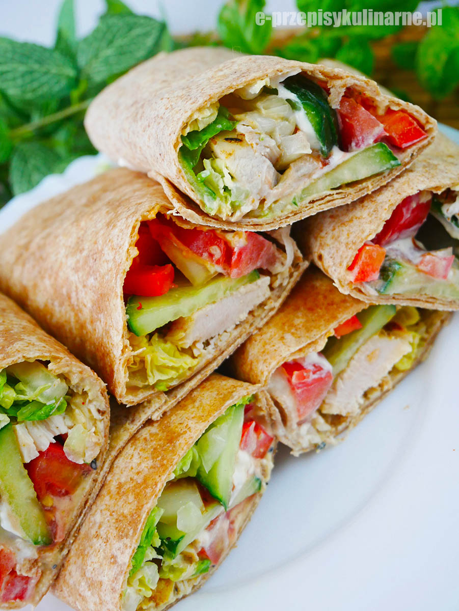 Wrapy z kurczakiem i warzywami – pyszny pomysł na obiad lub kolację