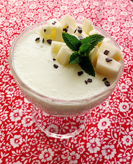 Jogurtowa pianka gruszowa