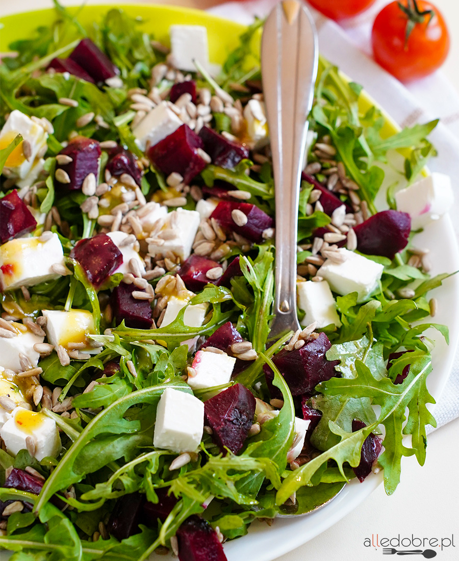 Sałatka z rukolą i burakiem