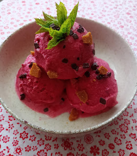 Domowe lody wiśniowe