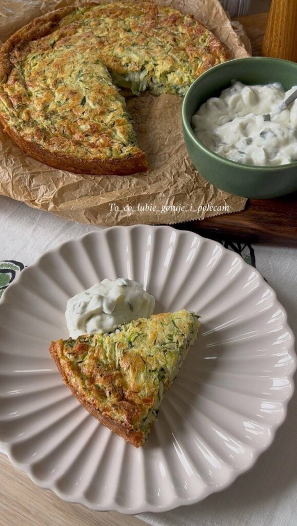 Keto tarta z cukinii