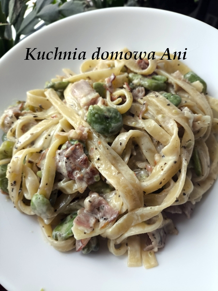 Makaron z bobem i boczkiem