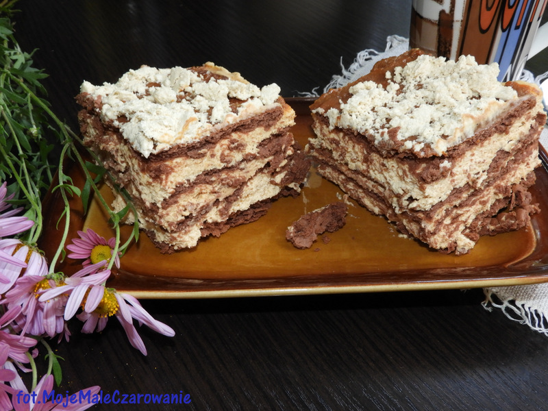 Ciasto kajmakowe z chałwą