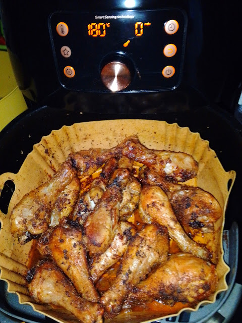 4 składniki na pikantne pałki kurczaka z airfryer…