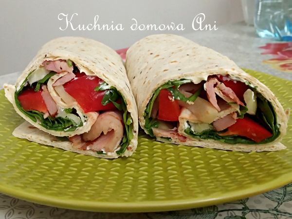 Tortilla z boczkiem i warzywami