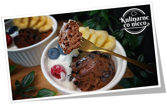 Fit Proteinowe Babeczki Bananowo – Czekoladowe (do przygotowania w urządzeniu AirFryer)