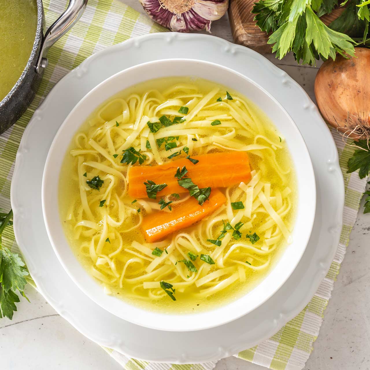 Rosół z kury – klasyk na rodzinny obiad