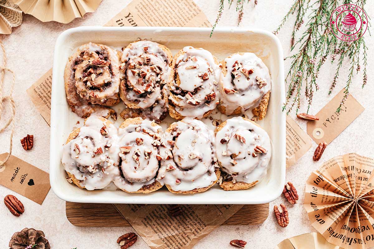 Marchewkowe ślimaczki z orzechami