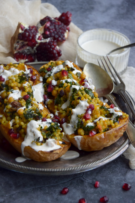 Pieczona nadziewana dynia piżmowa