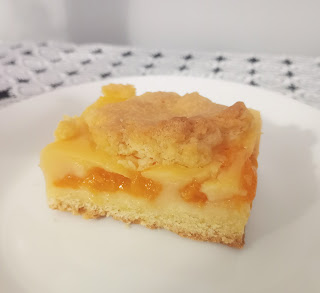 Ciasto kruche z mandarynkowy budyniem