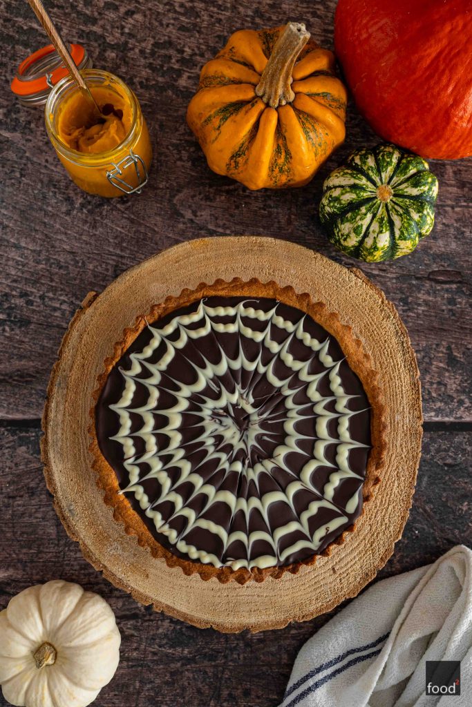 Krucha tarta z dynią i czekoladą