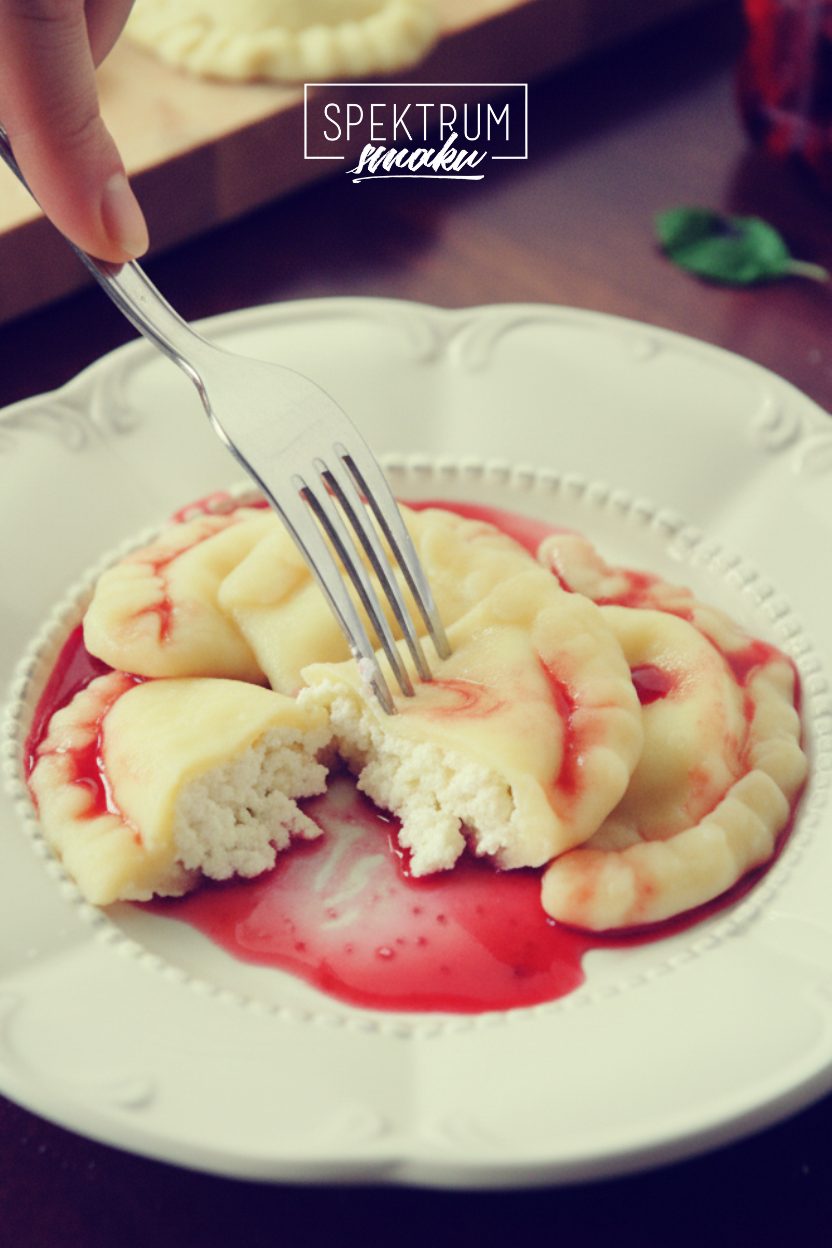 Słodkie pierogi z serem bez glutenu