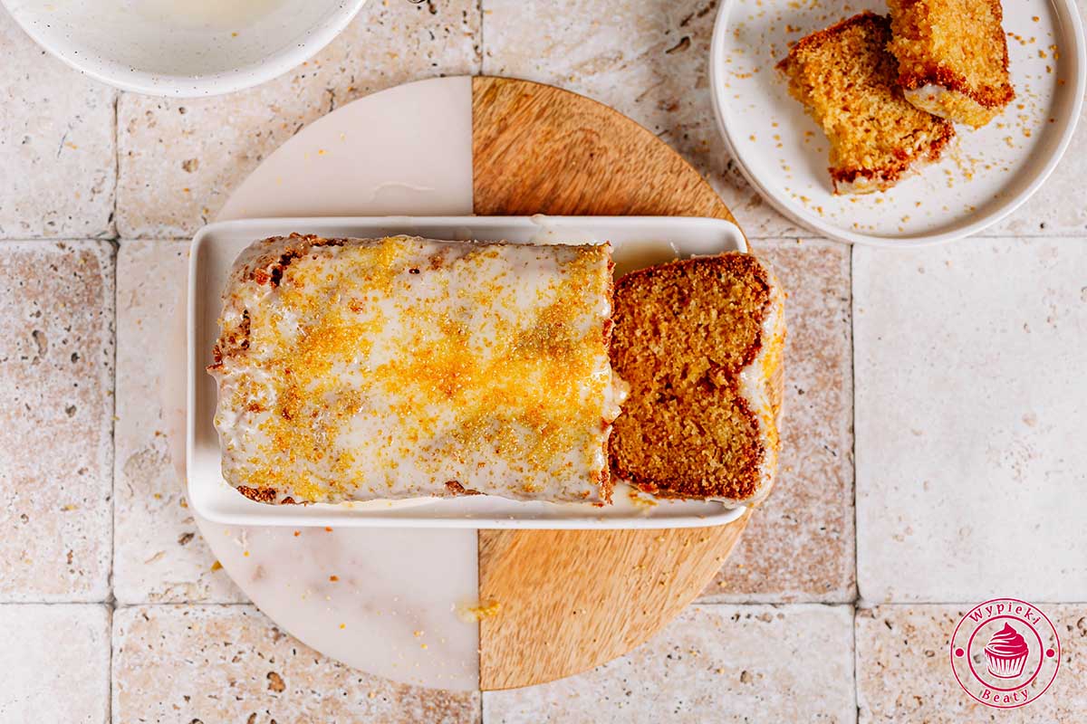 Puszyste ciasto pomarańczowe