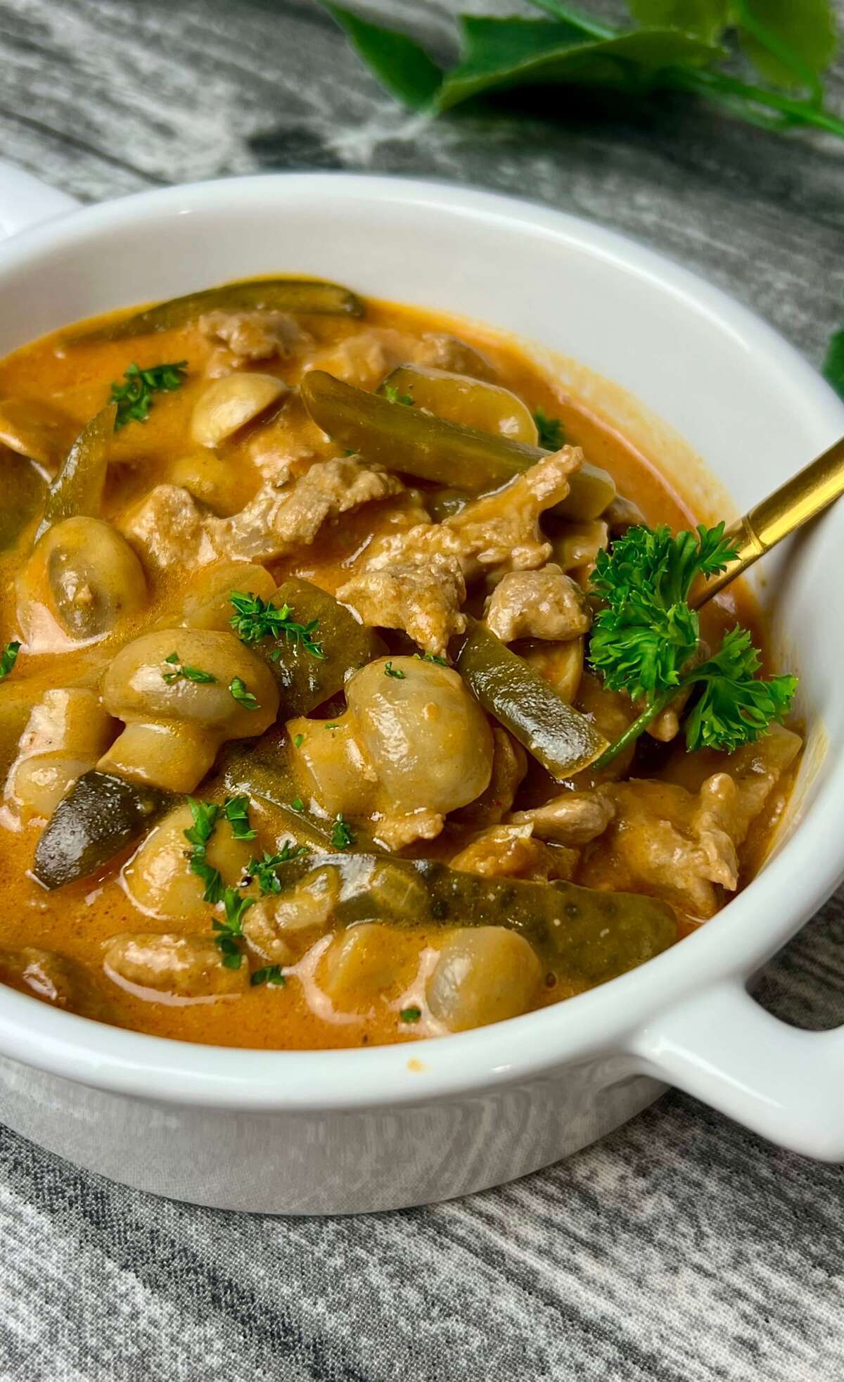 Strogonow z indyka – jednogarnkowy obiad na chłodne dni