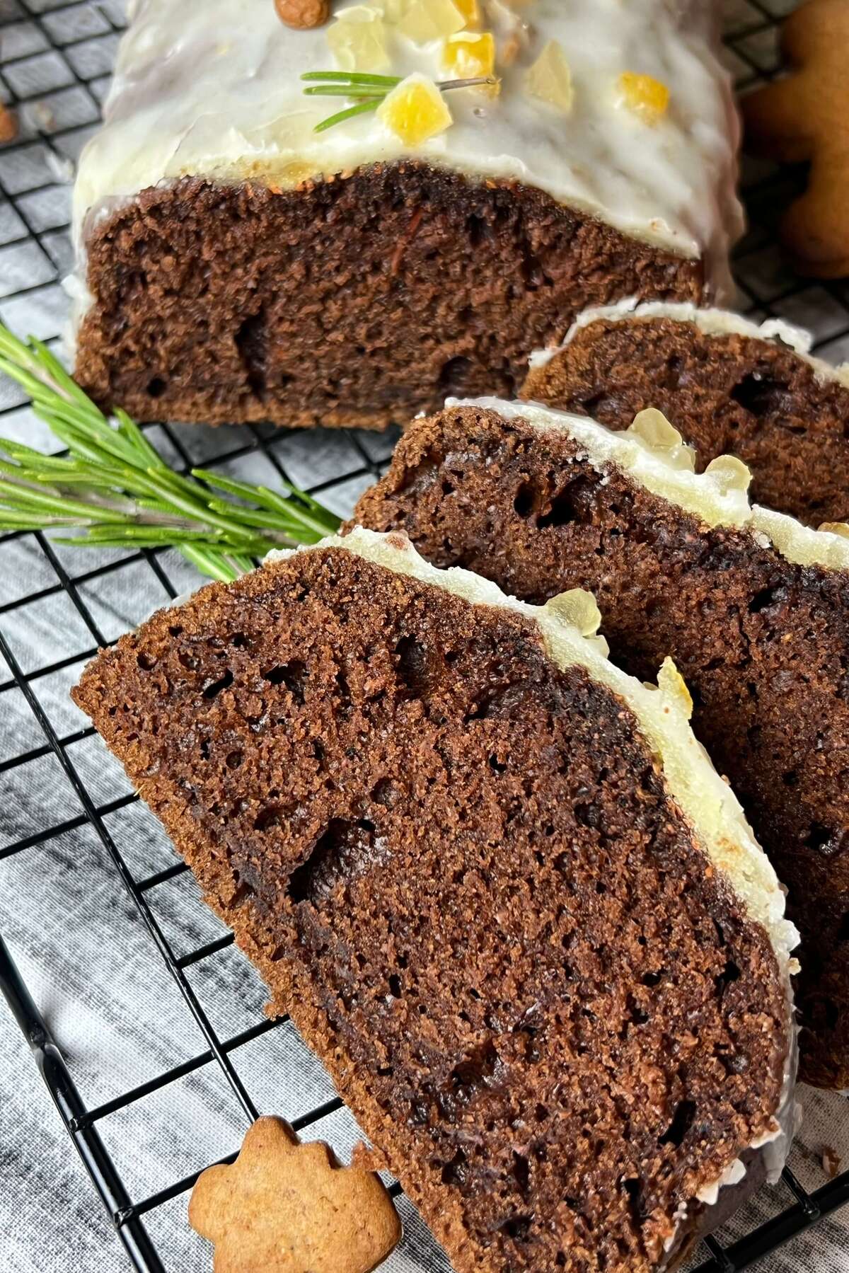 Piernik marchewkowy – wilgotny o zapachu pomarańczy