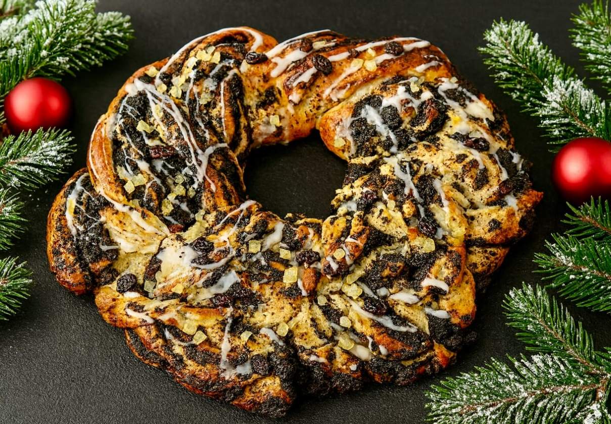 Makowy wieniec świąteczny