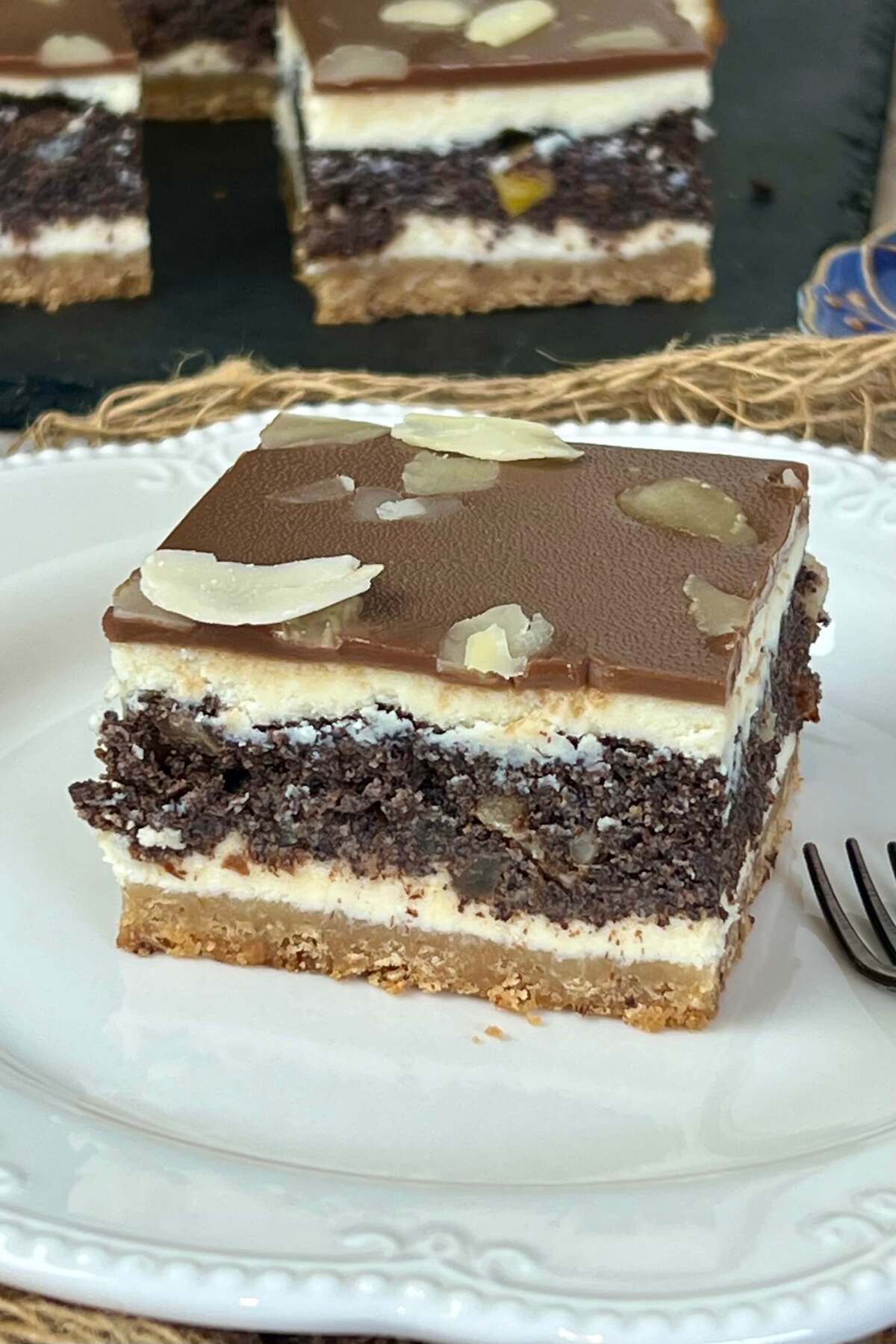 Seromakowiec – sernik z makiem na święta