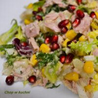 Szałŏt ze tuńczykym (Sałatka z tuńczykiem)