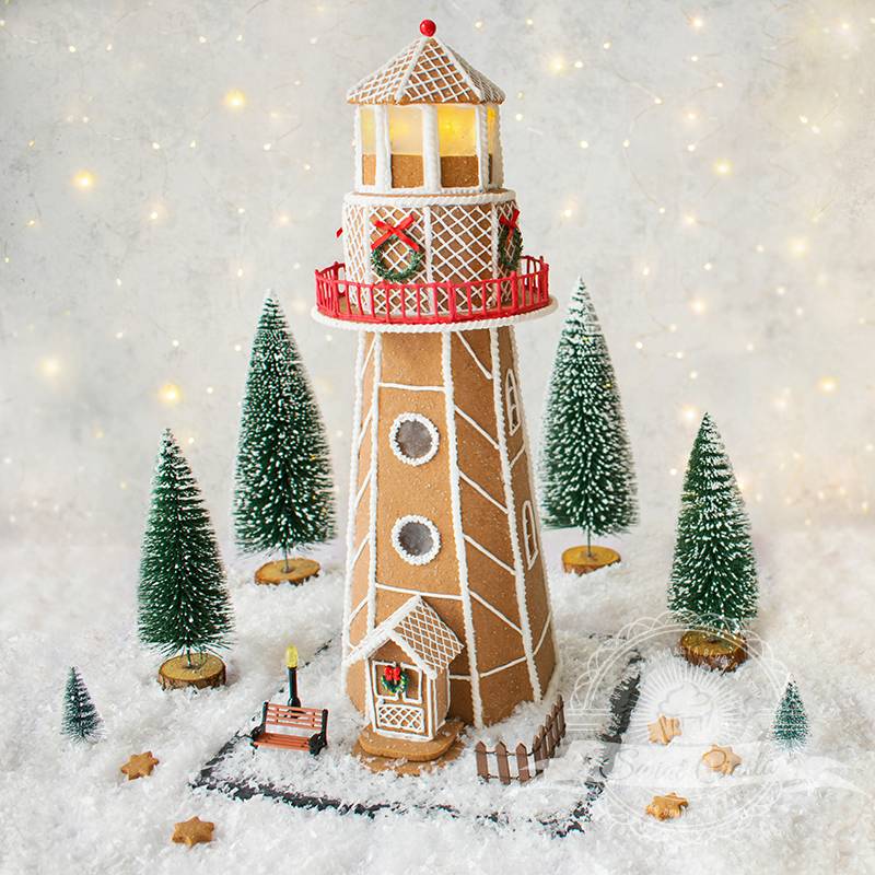 Świąteczna latarnia morska z piernika