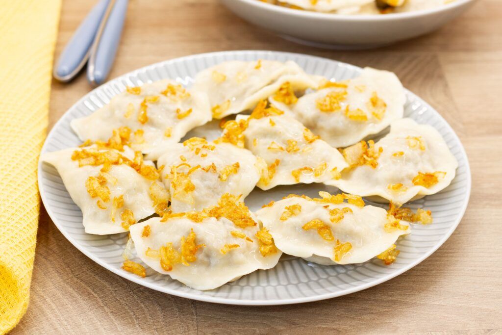Pierogi z kapustą i grzybami