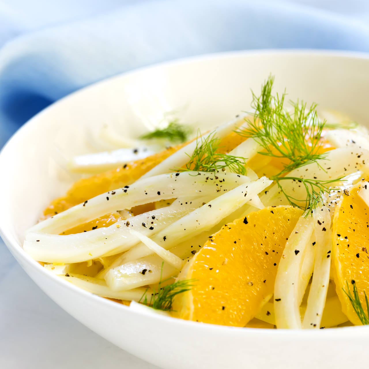 Sałatka z pomarańczą i koprem włoskim