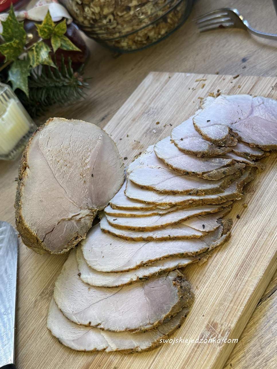 Pieczona szynka domowa marynowana w occie