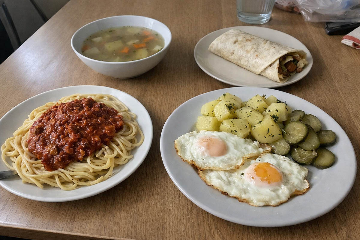 Co ugotować na szybki obiad po pracy? 7 sprawdzonych pomysłów