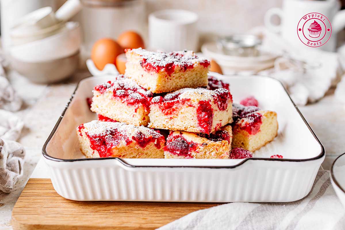 Ciasto blondie z malinami