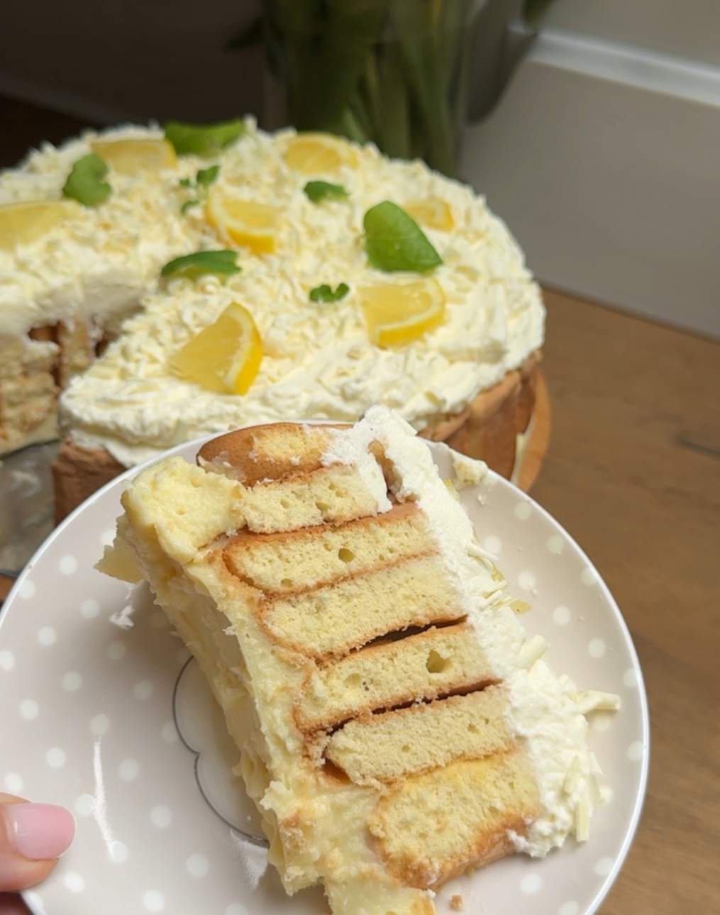 Biszkoptowy deser z cytrynową nutą