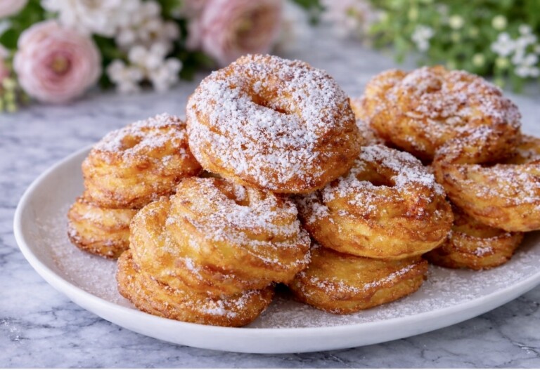 Gniazdka karnawałowe