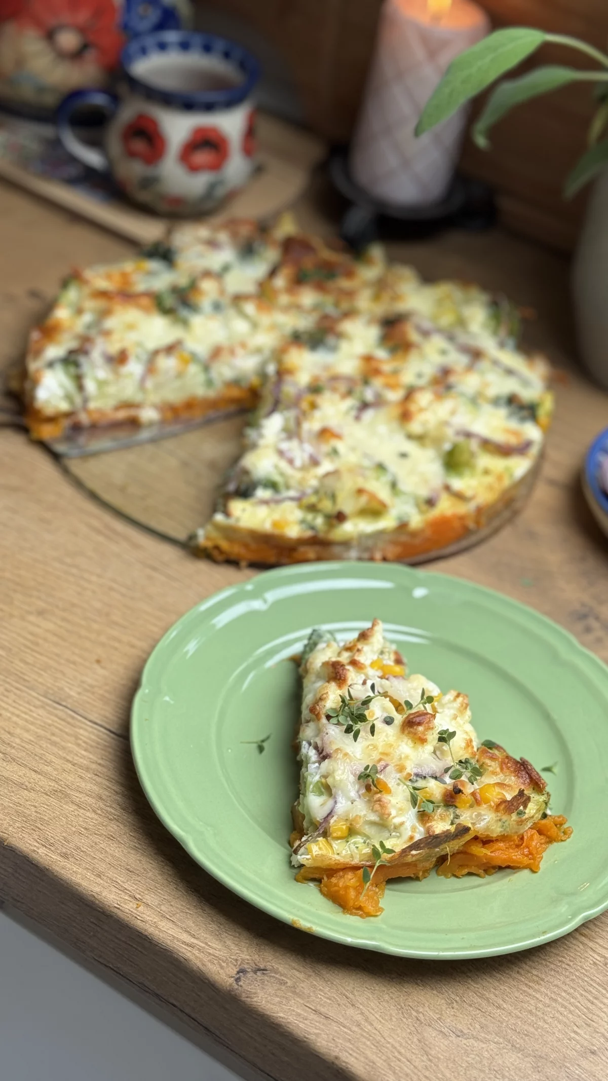 Lekka zapiekanka warzywna na spodzie z batatów