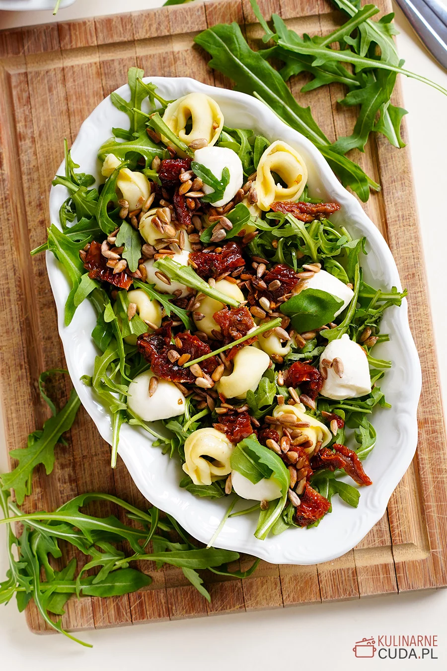 Sałatka z mini mozzarellą i rukolą