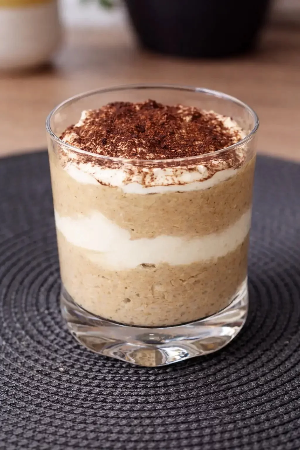 Owsiany deser tiramisu