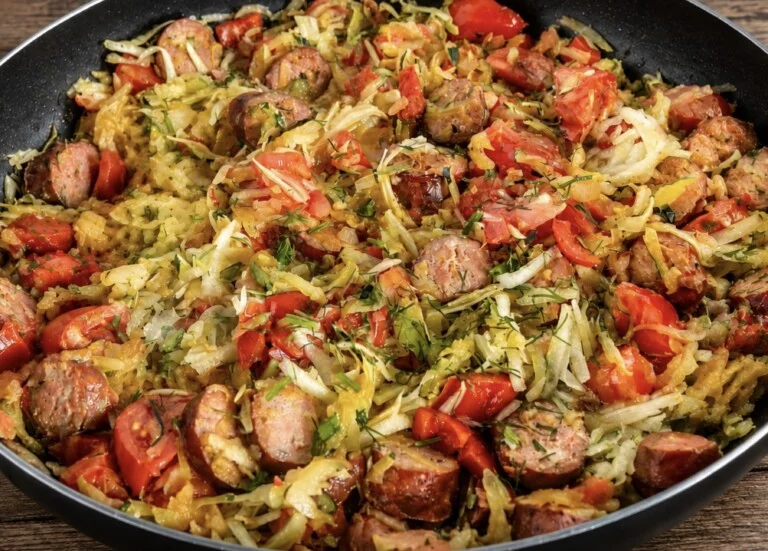 Węgierska patelnia z cukinią