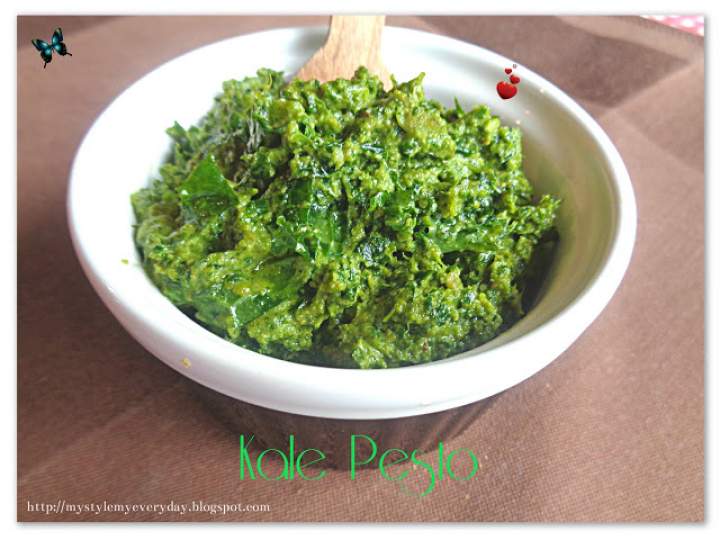 Pesto z jarmużu – Kale Pesto