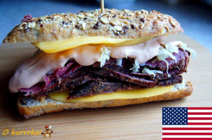 USA: Reuben sandwich (kanapka Reuben)