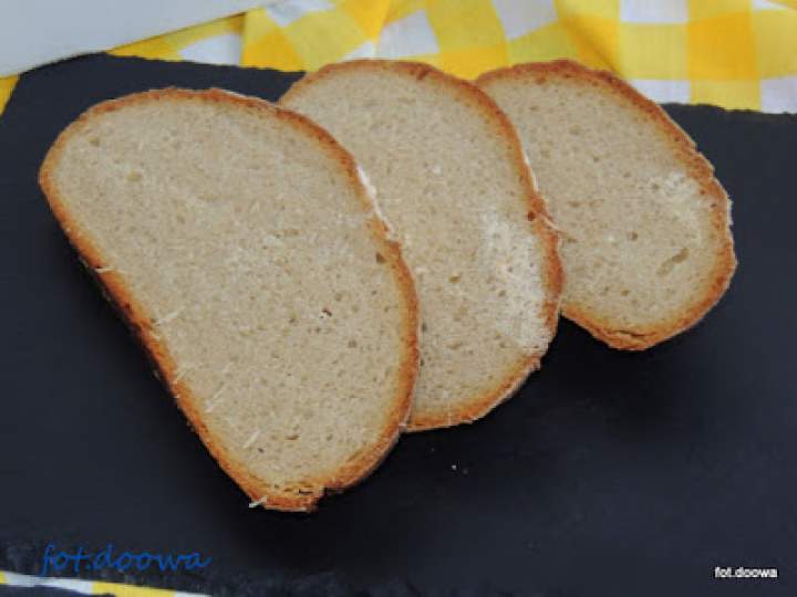 Chleb na dwóch zaczynach pszenno – żytni