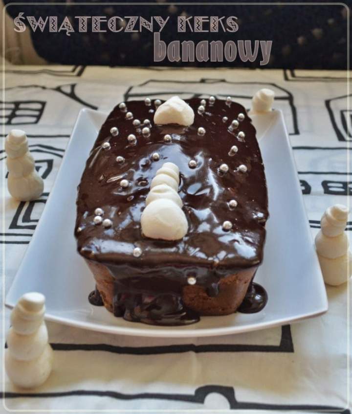 Świąteczny keks bananowy