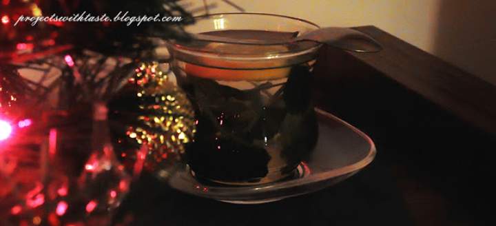 Orzeźwiająca herbata z miętą / A refreshing tea with mint